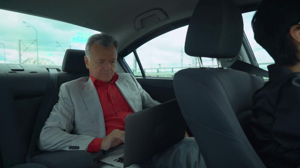 Quy tắc ngồi xe ô tô mà một người lịch sự nên biết Quy tắc ngồi xe ô tô mà một người lịch sự nên biết