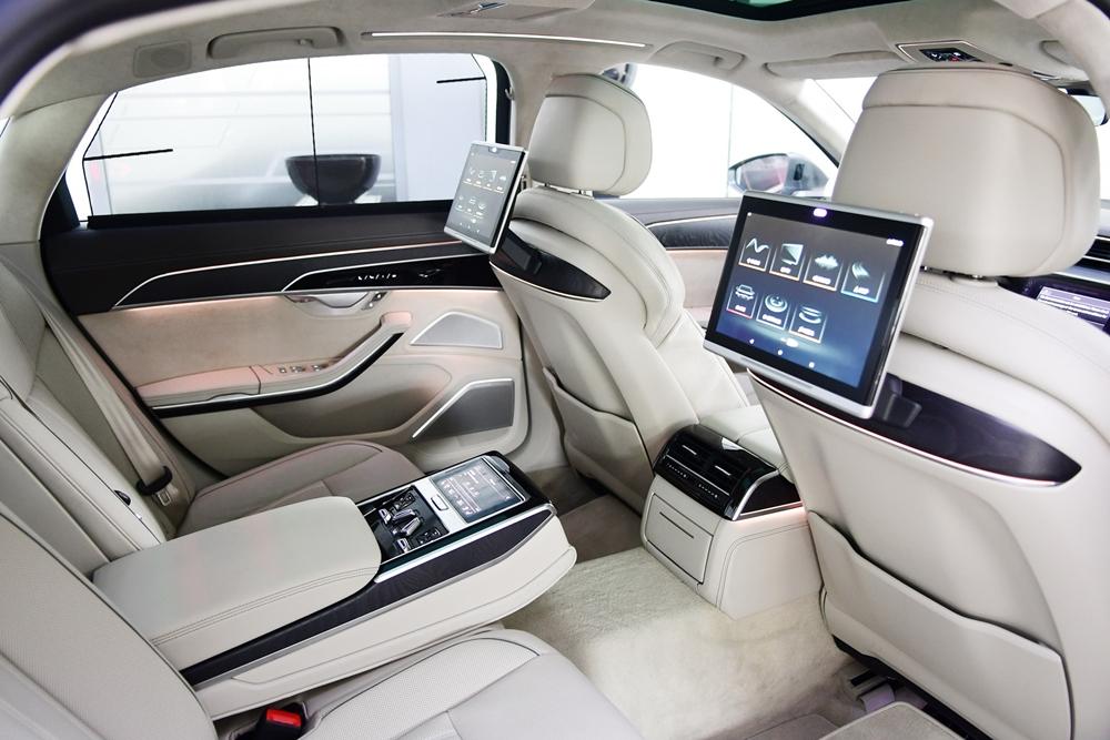 Audi A8L 2018