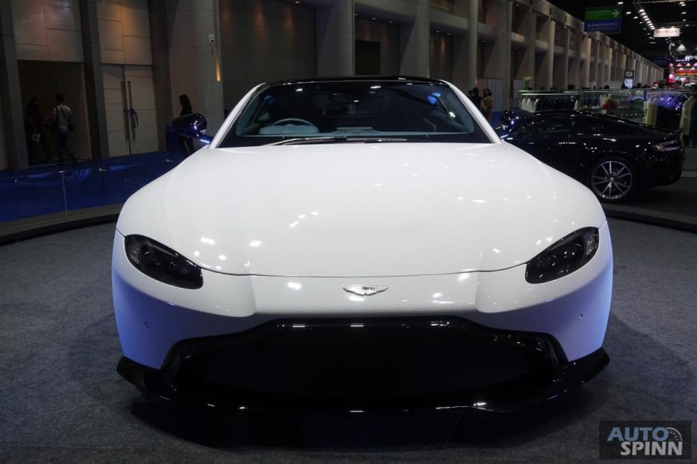 Aston Martin V8 Vantage 2018 