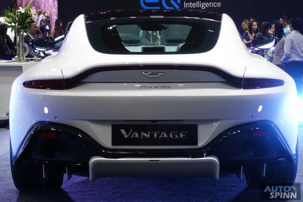 Aston Martin V8 Vantage 2018 Aston Martin V8 Vantage 2018