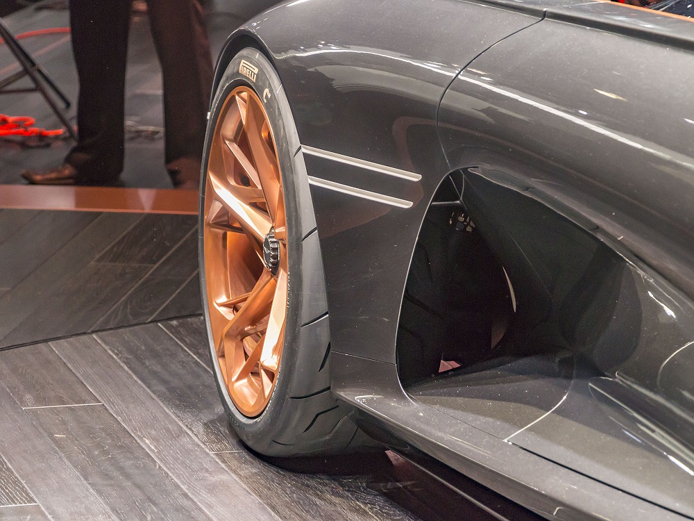 Genesis Essentia Genesis Essentia