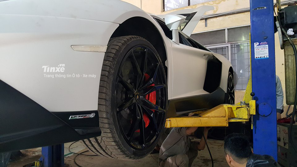 Lamborghini Aventador