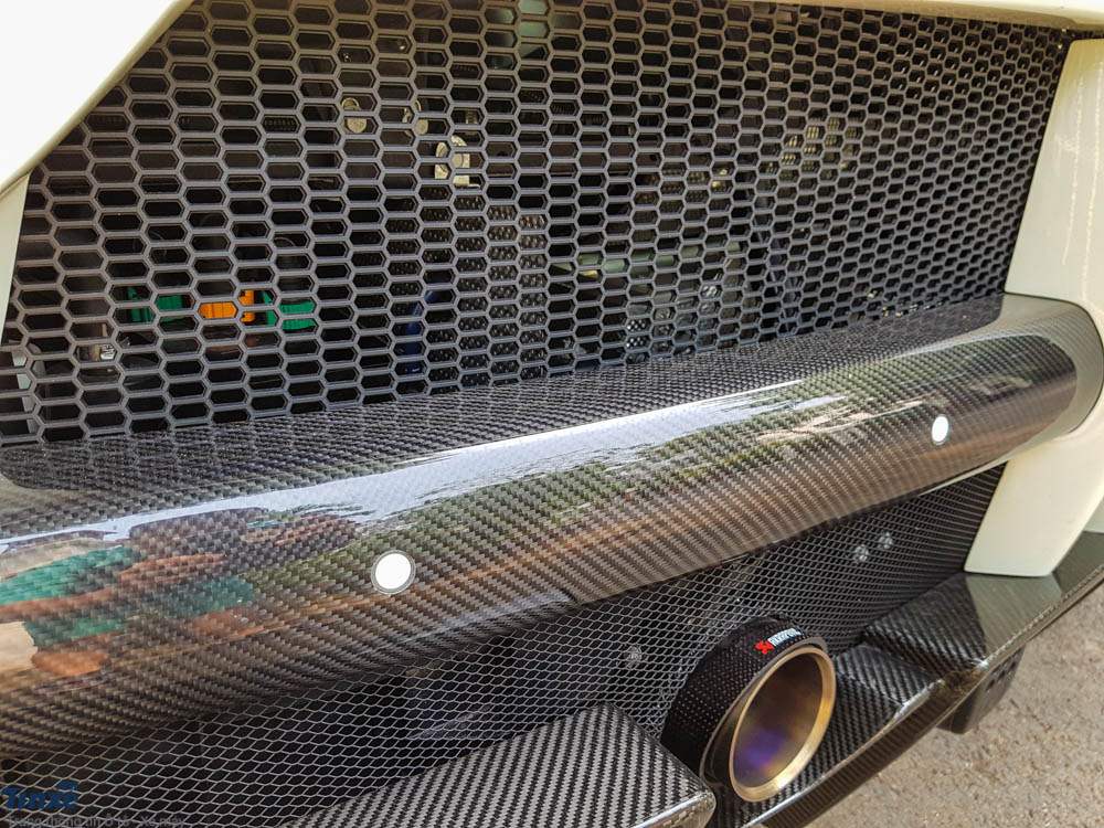 Ferrari 488 GTB độ body kit Misha