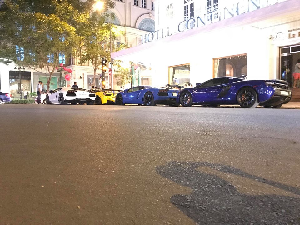 Siêu xe độ Dàn siêu xe độ