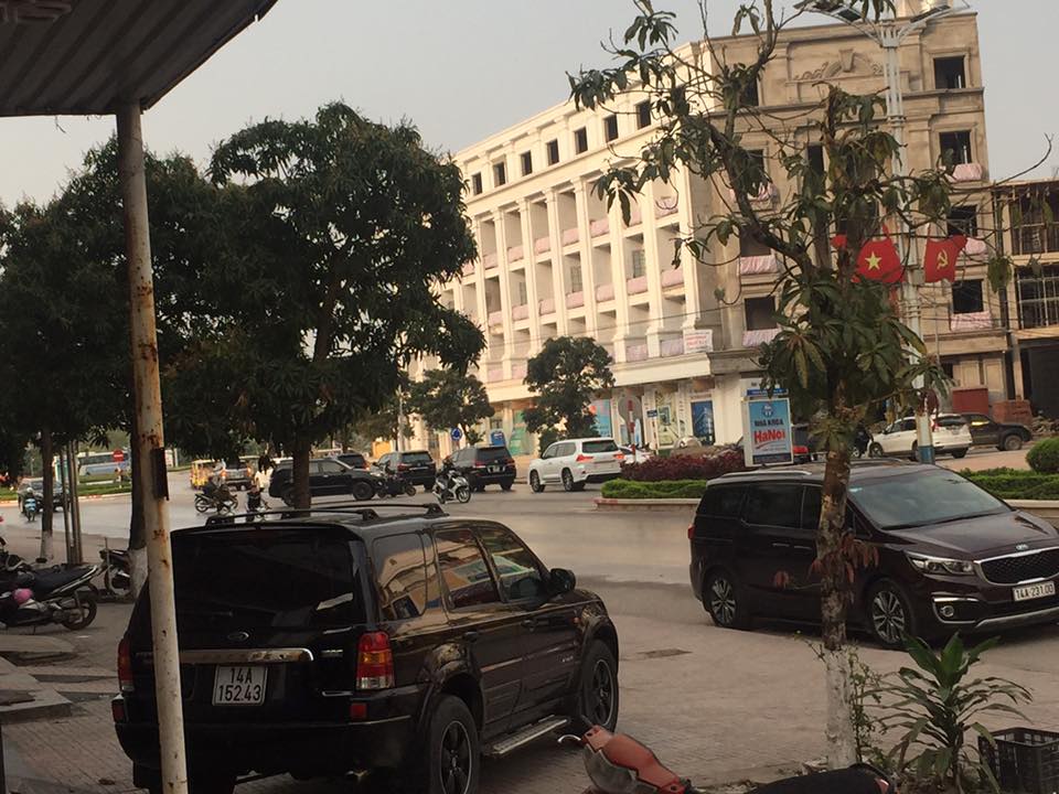 dan-xe-lexus-lx570-tai-quang-ninh