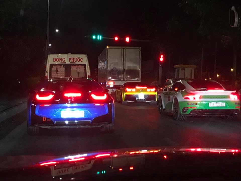 Dàn xe thể thao tại Sài thành phượt sang Thái Lan để đua xe