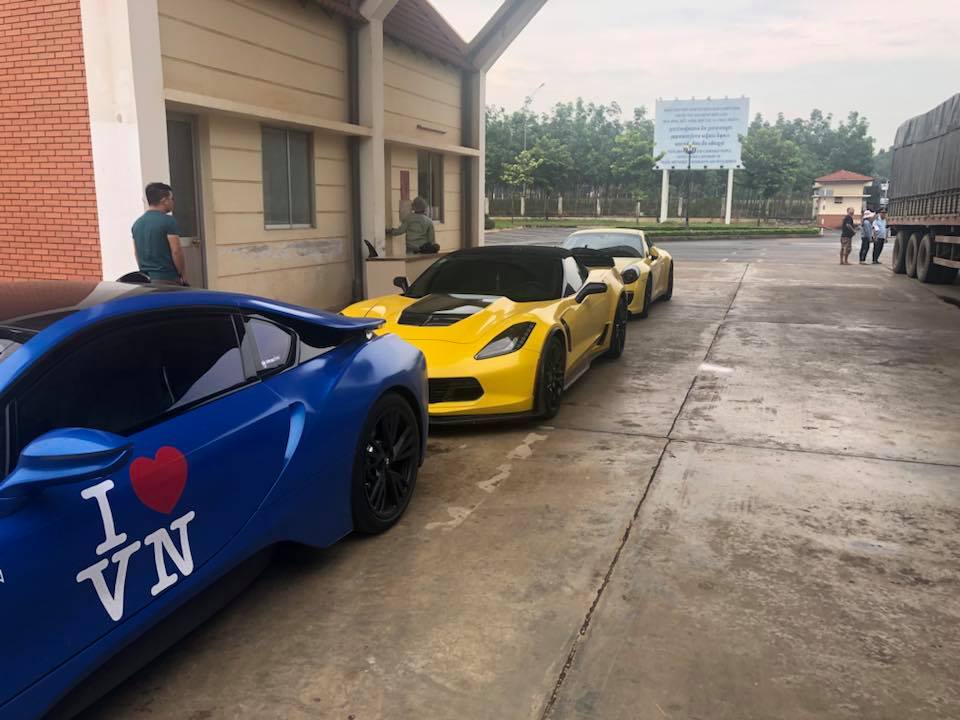 Dàn xe thể thao tại Sài thành phượt sang Thái Lan để đua xe