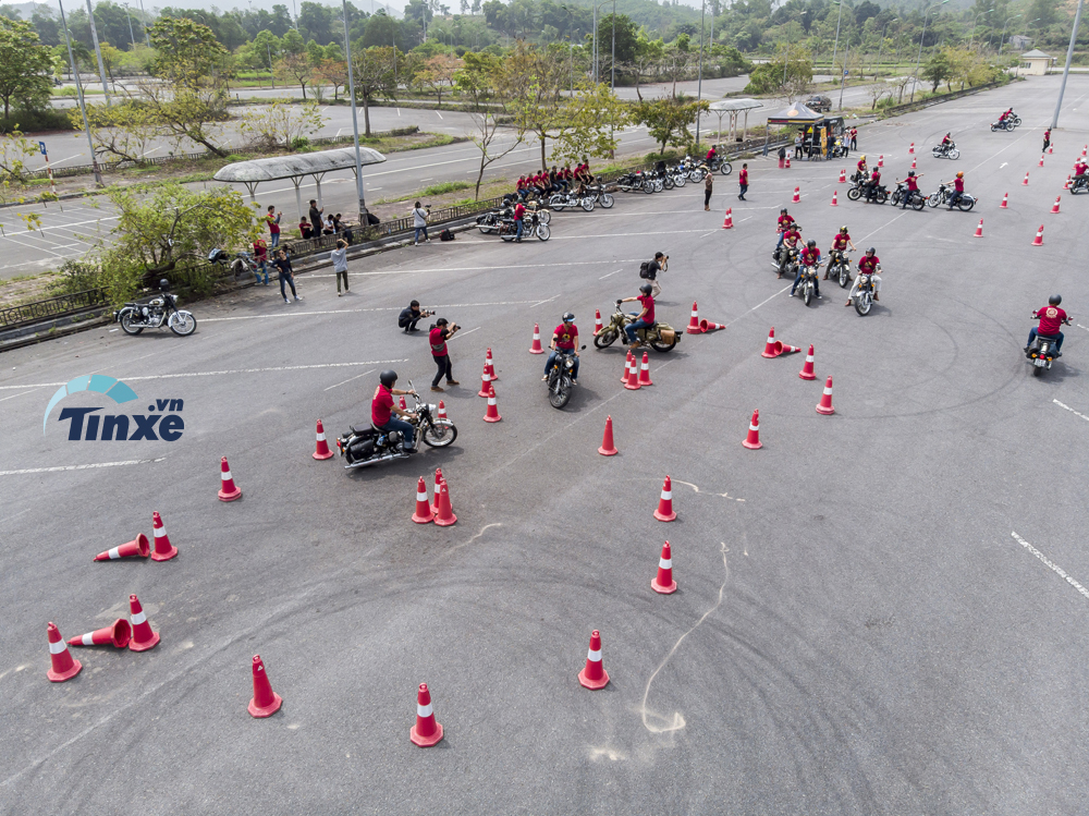 royal-enfield-one-ride-ngay-hoi-xe-classic