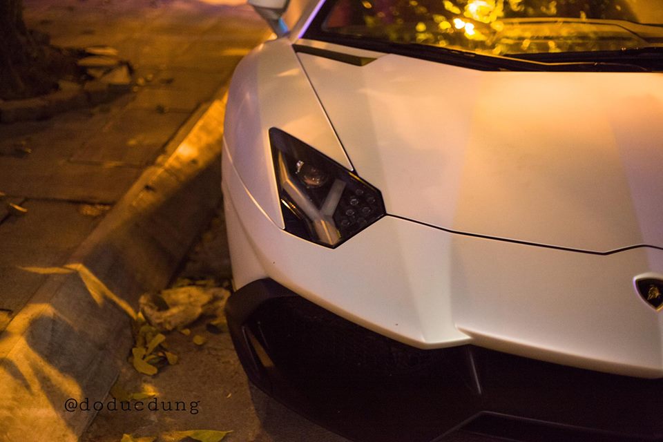 Lamborghini Aventador độ body kit LP720-4 50º Anniversario tái xuất tại Hà Nội