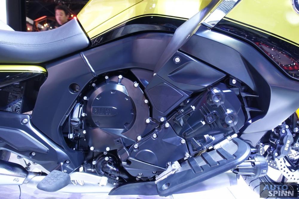 BMW-K1600-Grand-America-2018-gia-1.25-ti-VND