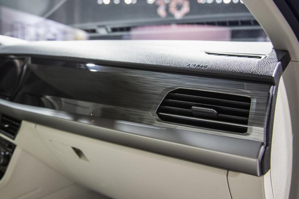 volkswagen-lavida-plus-2018