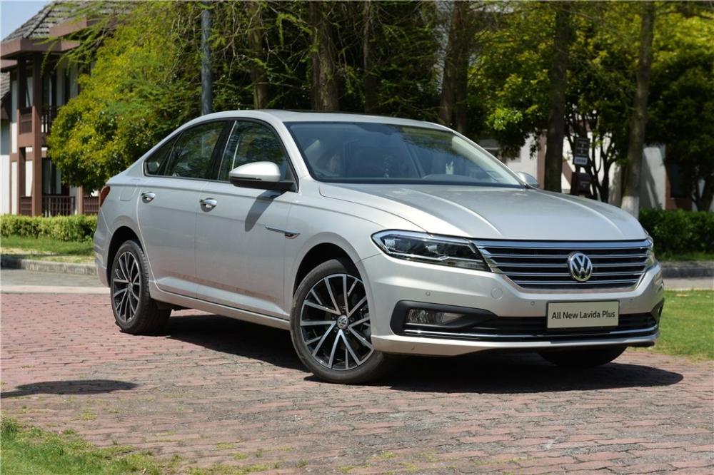 volkswagen-lavida-plus-2018
