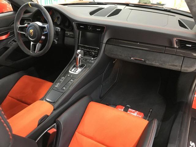 tim-hieu-ly-lich-cua-sieu-xe-porsche-911-gt3-rs-thu-2-tai-viet-nam