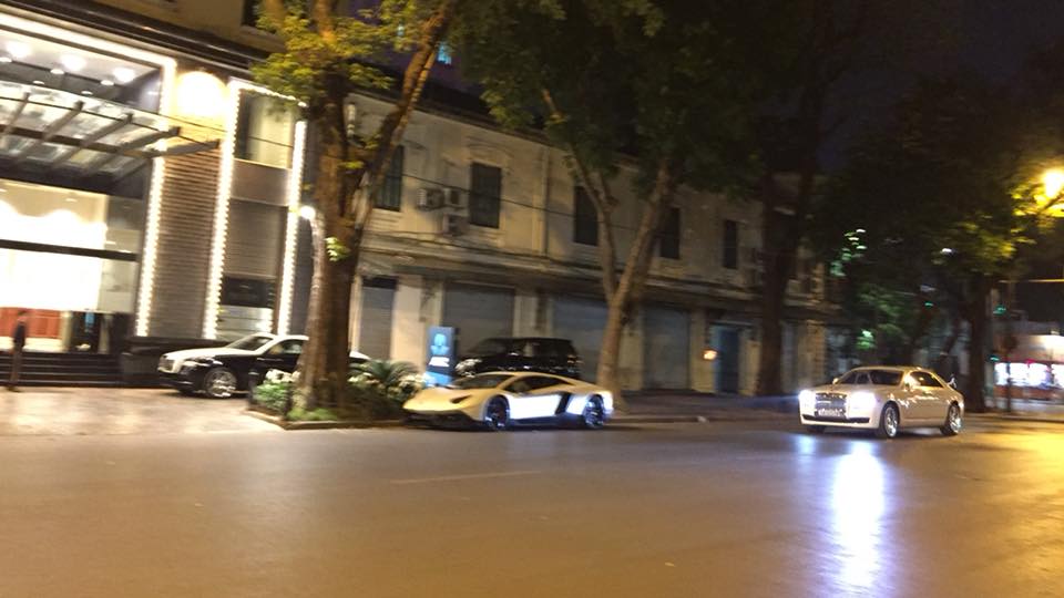 them-xe-sieu-sang-rollsroyce-wraith-cap-ben-tai-ha-noi