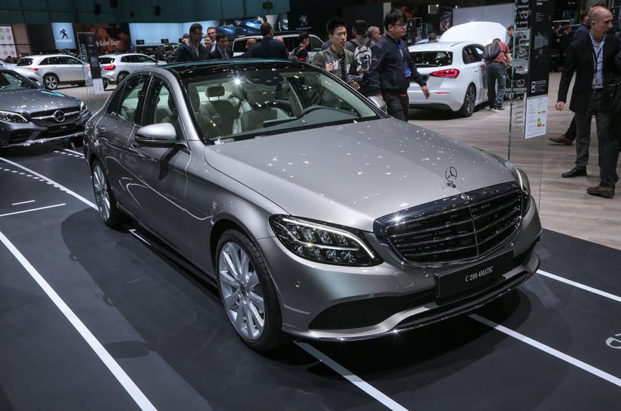 mercedes-c200-4matic-2019