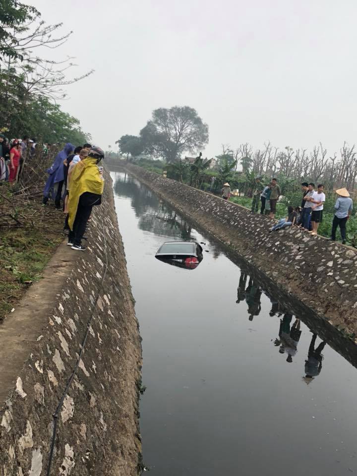 honda-civic-lao-xuong-muong