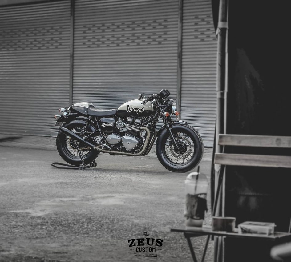 Chân dung Triumph Thruxton 900 bản độ Heezinggang