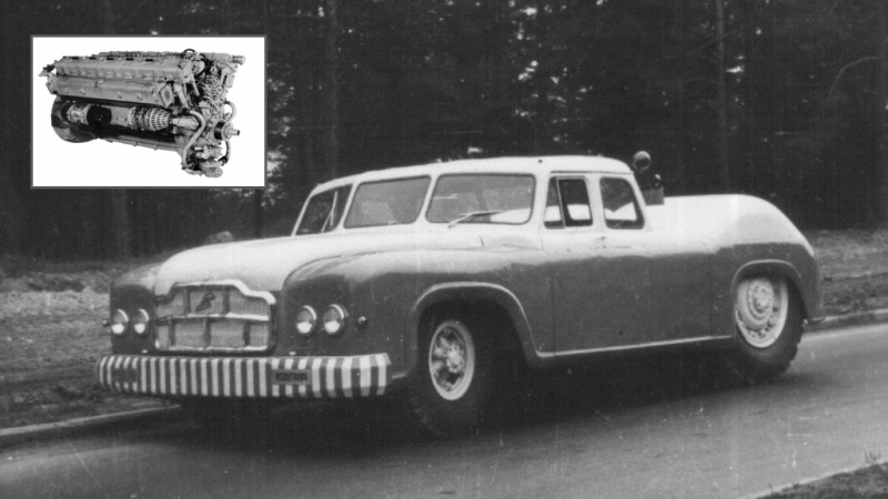 Nó sử dụng động cơ V12 lấy ra từ xe tăng T-34 maz-541