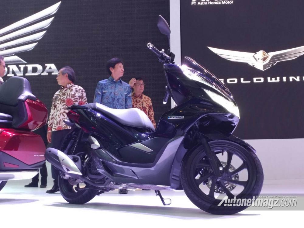 Honda-PCX-Hybrid
