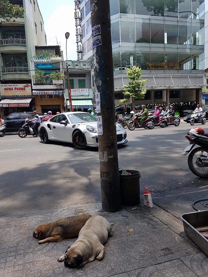 sieu-xe-porsche-911-gt3-rs-ve-tay-chu-tich-trung-nguyen