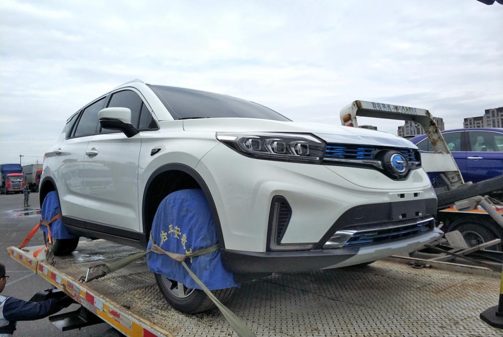 Guangzhou-Toyota iX4