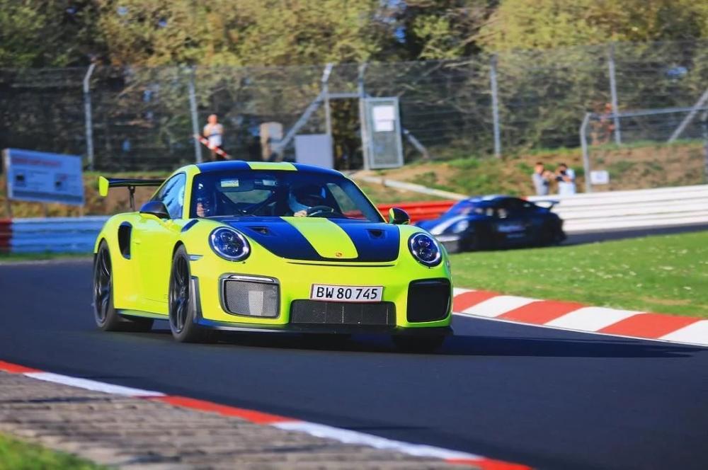 Porsche 911 GT2 RS 2018 từng lập kỷ lục trên đường đua Nurburgring