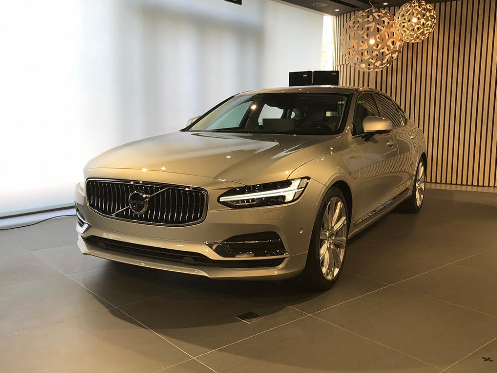 Volvo S90 Ambience 