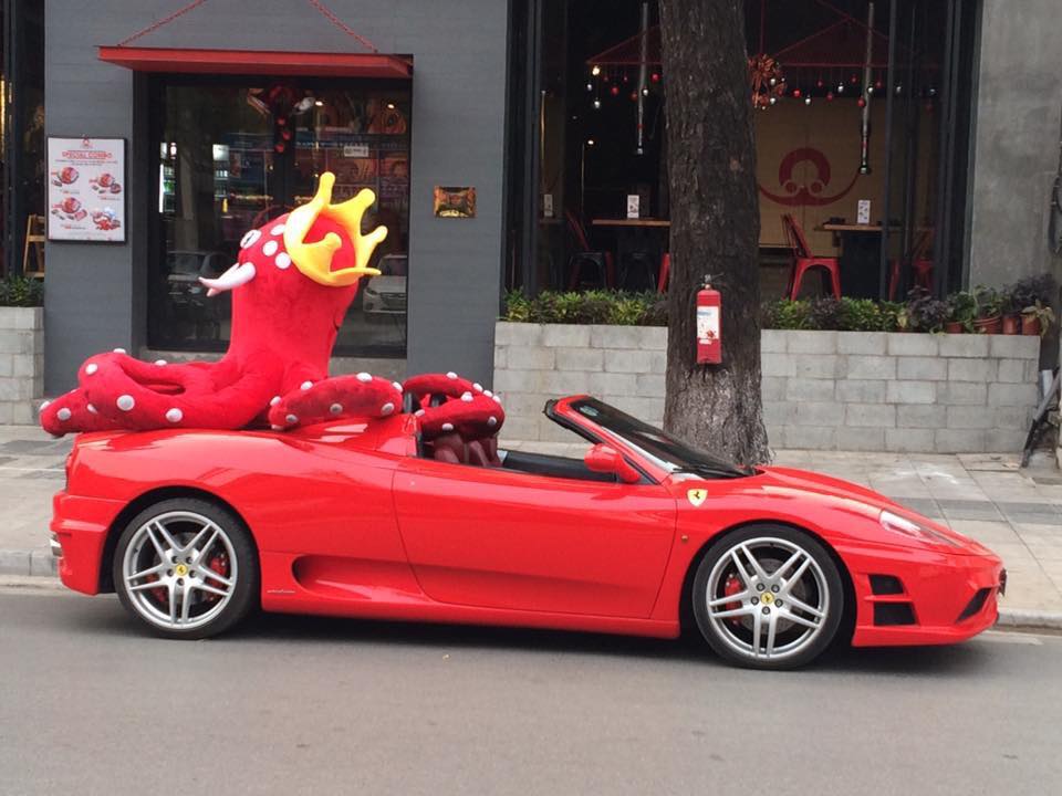 sieu-xe-mui-tran-ferrari-360-spider-chuan-bi-nam-tien