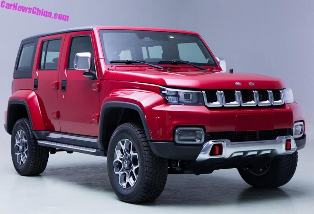 Beijing Auto BJ40L Plus với những đường nét lai tạo của cả Jeep lẫn Hummer