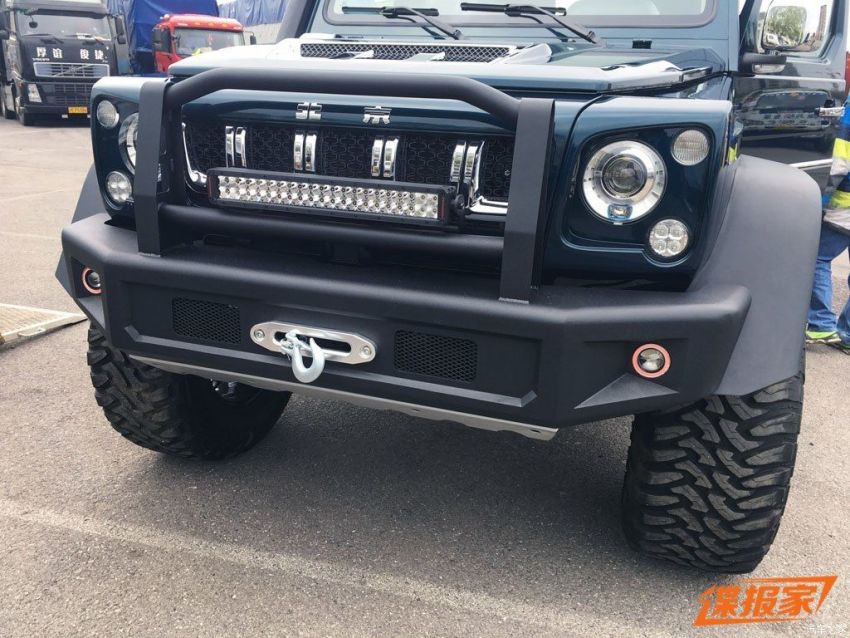 Cận cảnh đầu xe của Beijing Auto BJ80 6x6 Cận cảnh đầu xe của Beijing Auto BJ80 6x6