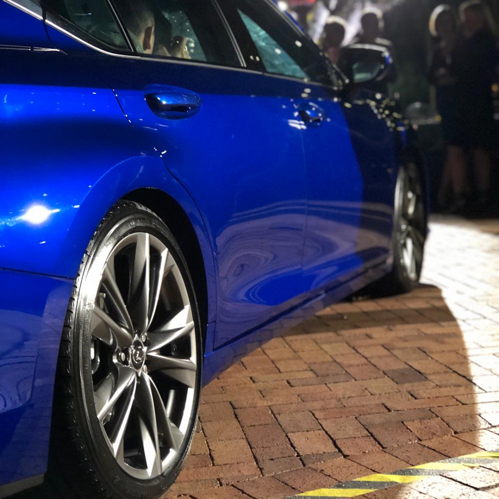 Vành của Lexus ES 2019 bản F Sport Vành của Lexus ES 2019 bản F Sport