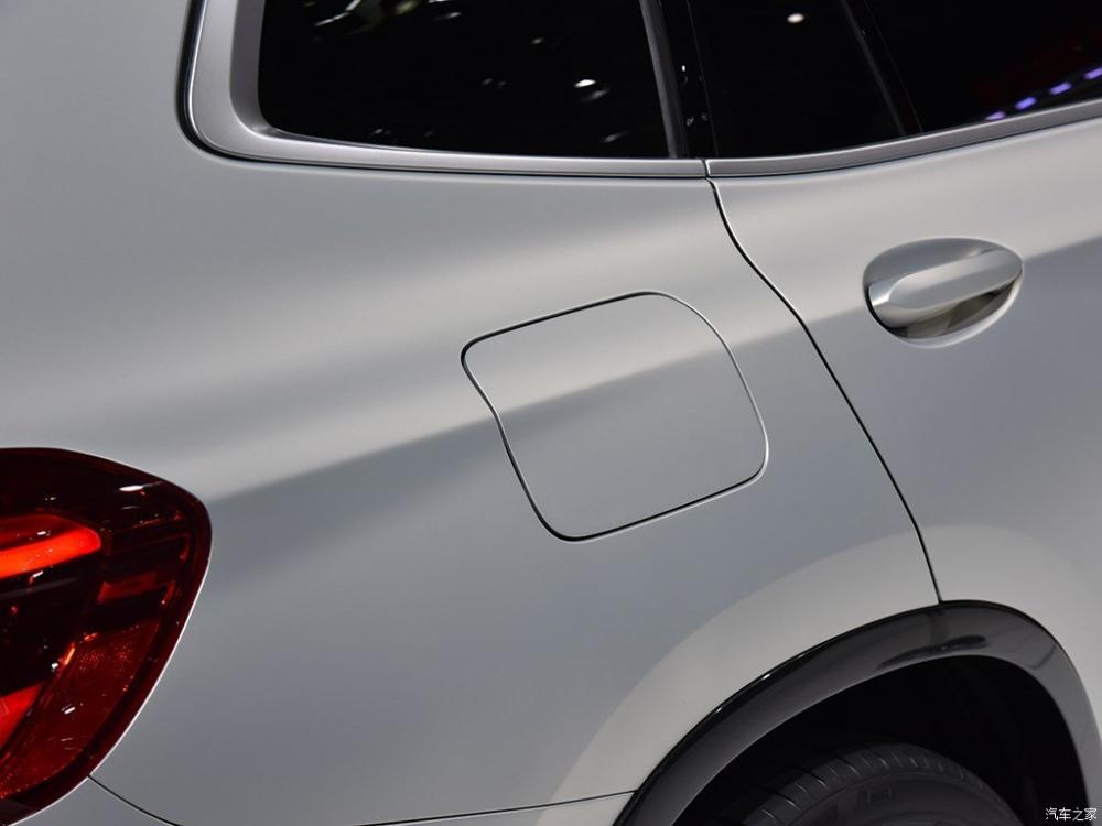 Cổng sạc của BMW Concept iX3 Cổng sạc của BMW Concept iX3