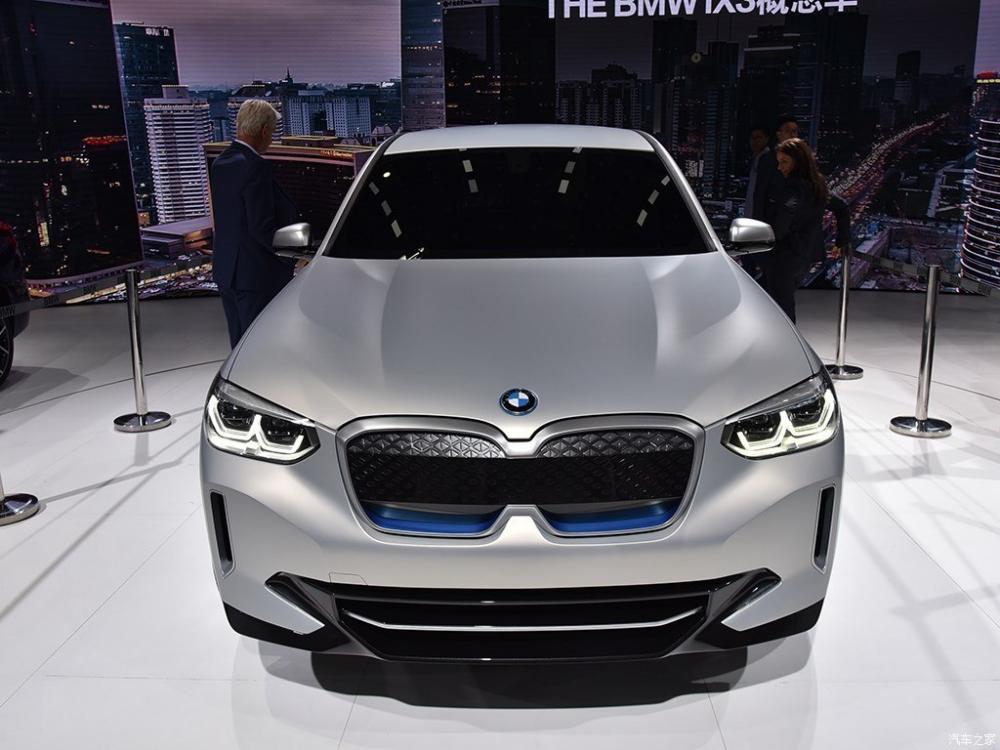 BMW Concept iX3 ra mắt trong triển lãm ô tô Bắc Kinh 2018 BMW Concept iX3 ra mắt trong triển lãm ô tô Bắc Kinh 2018