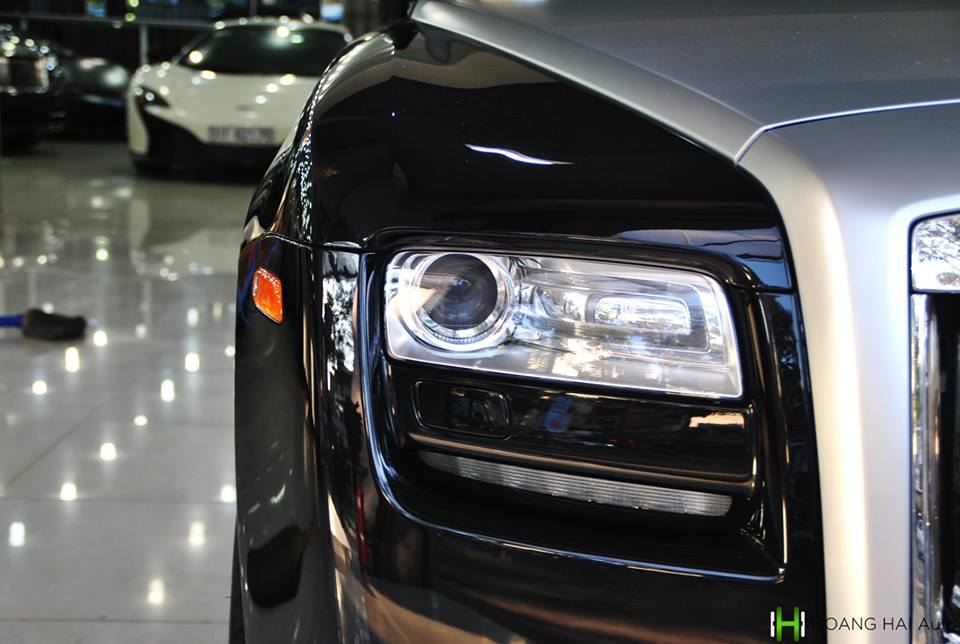 Rolls-Royce Ghost mới được Đặng Lê Nguyên Vũ rao bán lại thuộc thế hệ cũ Rolls-Royce Ghost mới được Đặng Lê Nguyên Vũ rao bán lại thuộc thế hệ cũ