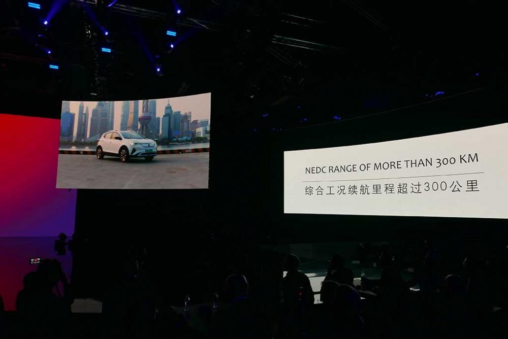 SOL E20X có cự li di chuyển trên 300 km dựa theo tiêu chuẩn NEDC SOL E20X có cự li di chuyển trên 300 km dựa theo tiêu chuẩn NEDC