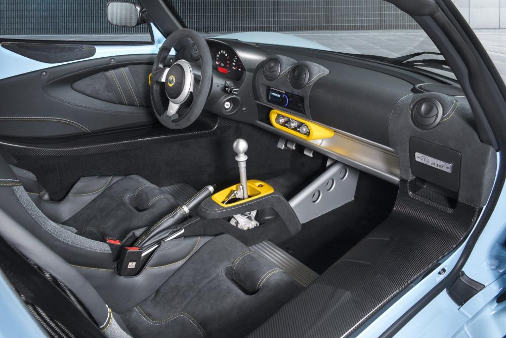 Nội thất của Exige Sport 410