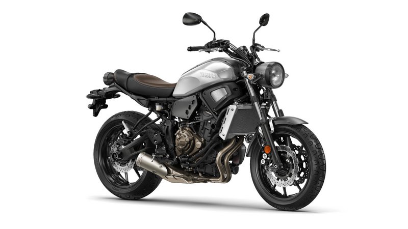 Yamaha XSR700 nguyên bản