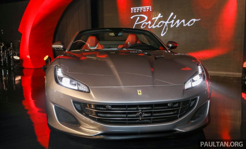 Cận cảnh thiết kế đầu xe của Ferrari Portofino Cận cảnh thiết kế đầu xe của Ferrari Portofino