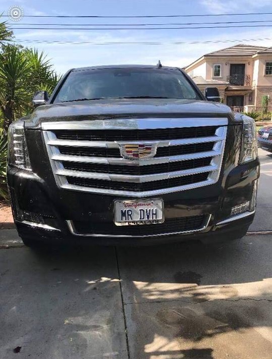 Chiếc Cadillac Escalade của Đàm Vĩnh Hưng mang biển số đặc biệt Chiếc Cadillac Escalade của Đàm Vĩnh Hưng mang biển số đặc biệt