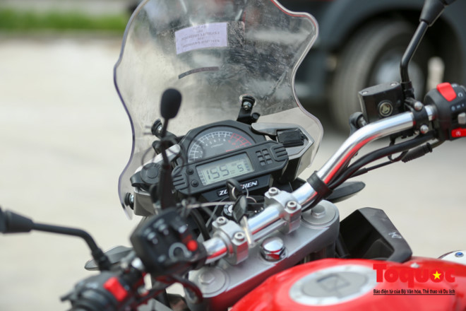 Xe máy chữa cháy