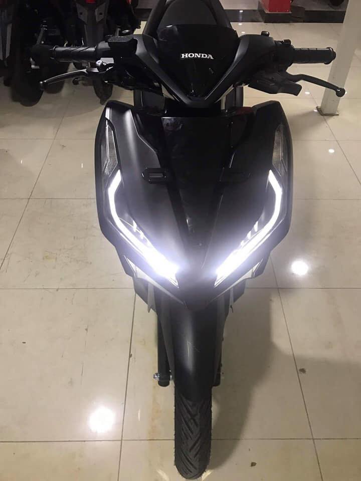 Đầu xe Honda Vario 150 2018