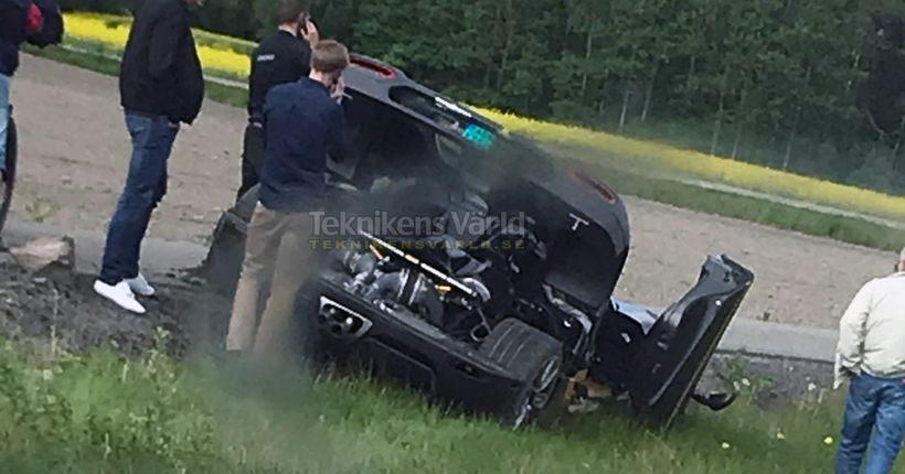 Chiếc Koenigsegg Agera RS Gryphon gặp nạn lần thứ hai Chiếc Koenigsegg Agera RS Gryphon gặp nạn lần thứ hai