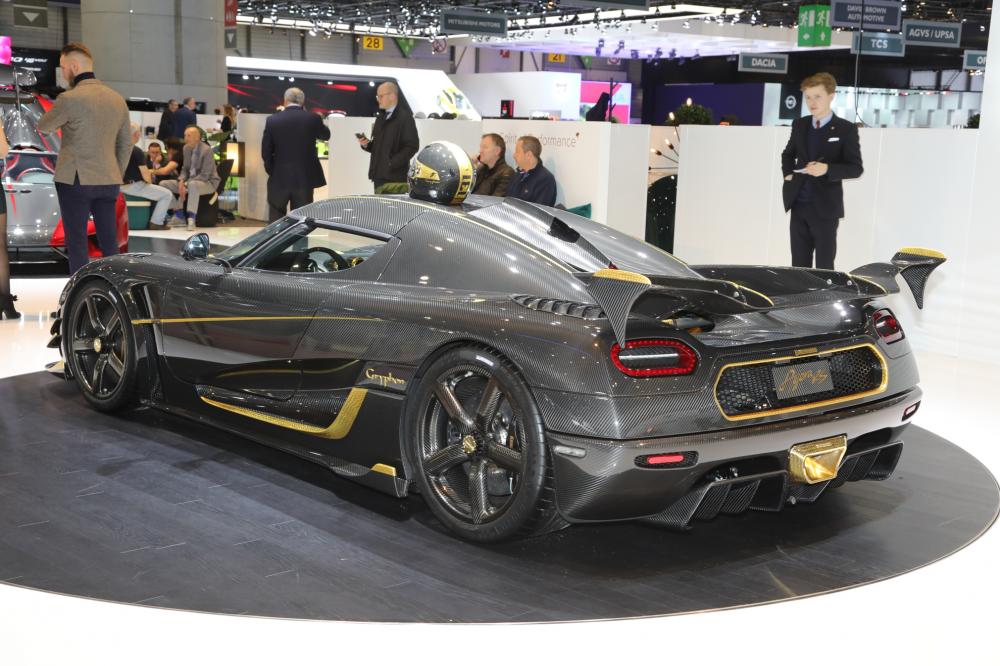 Koenigsegg Agera RS Gryphon đi kèm nhiều chi tiết mạ vàng lá Koenigsegg Agera RS Gryphon đi kèm nhiều chi tiết mạ vàng lá