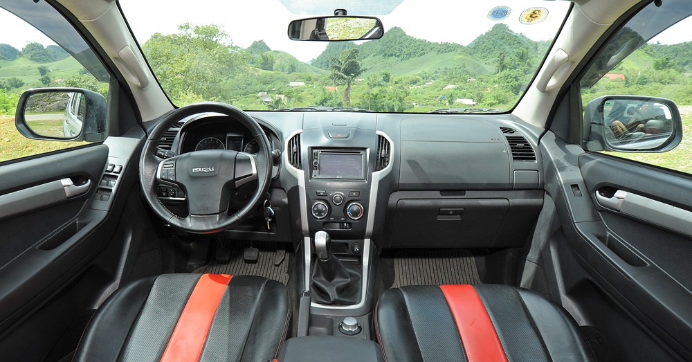 Nội thất xe Isuzu D-Max Thiết kế Nội thất xe Isuzu D-Max