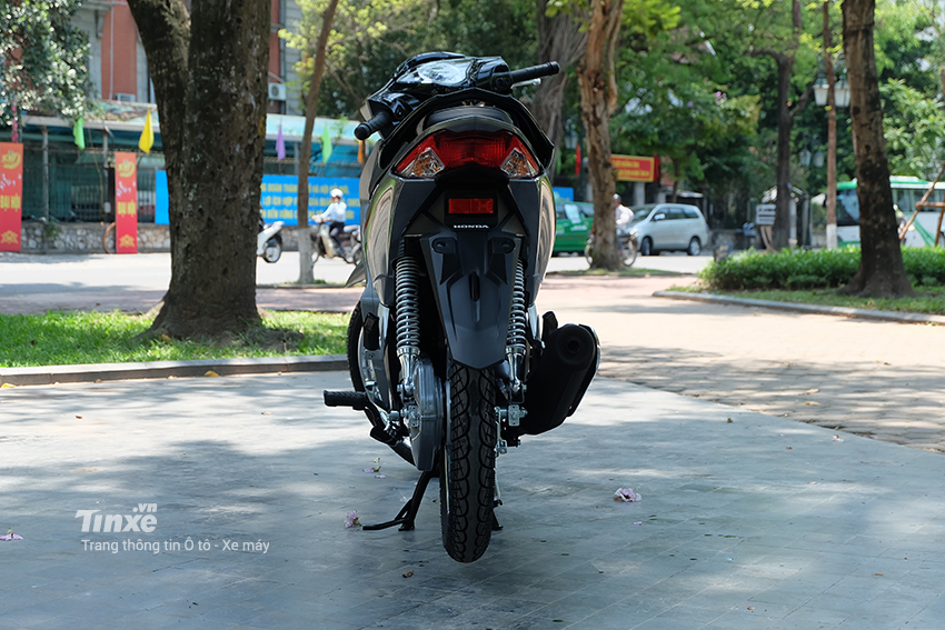 Cụm đèn hậu xe Honda Future 125 2018