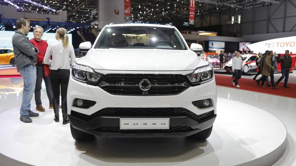 ngoại thất của xe Ssangyong Musso ngoại thất của xe Ssangyong Musso