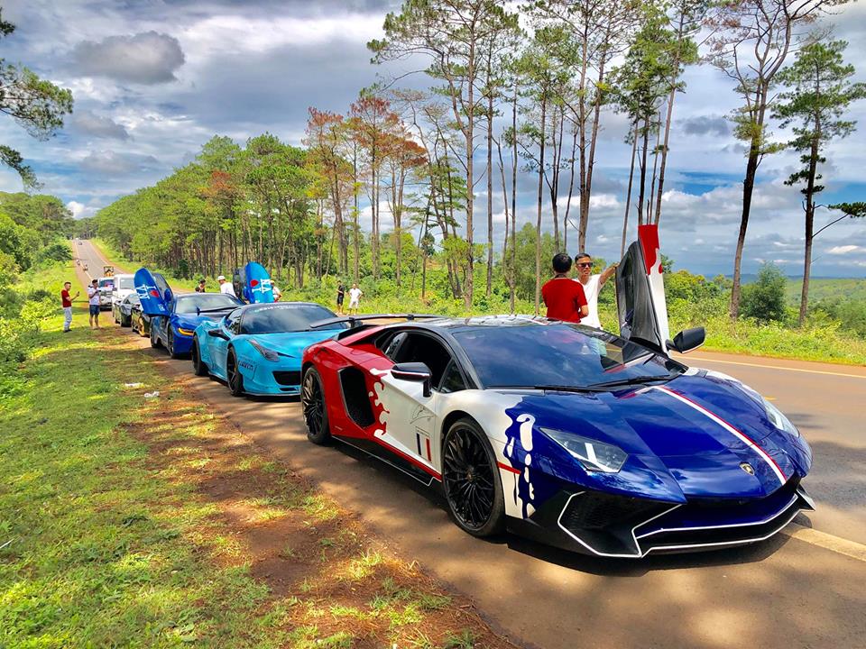 Lamborghini Aventador LP750-4 SV của Minh Nhựa Lamborghini Aventador LP750-4 SV của Minh Nhựa