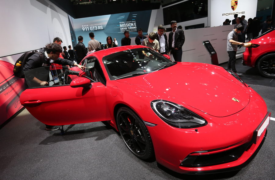 Hình ảnh nhãn hiệu Porsche ở triển lãm ô tô Bắc Kinh 2018