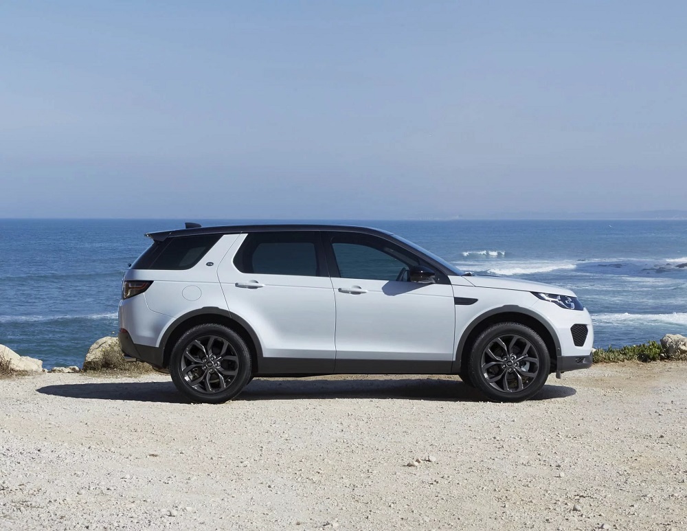 Land Rover Discovery Sport Landmark 2018 màu trắng Yulong White Land Rover Discovery Sport Landmark 2018 màu trắng Yulong White