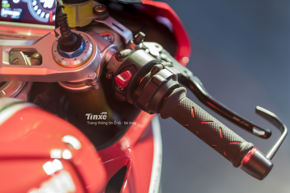 Các công nghệ hiện đại trên Ducati Panigale V4 Speciale